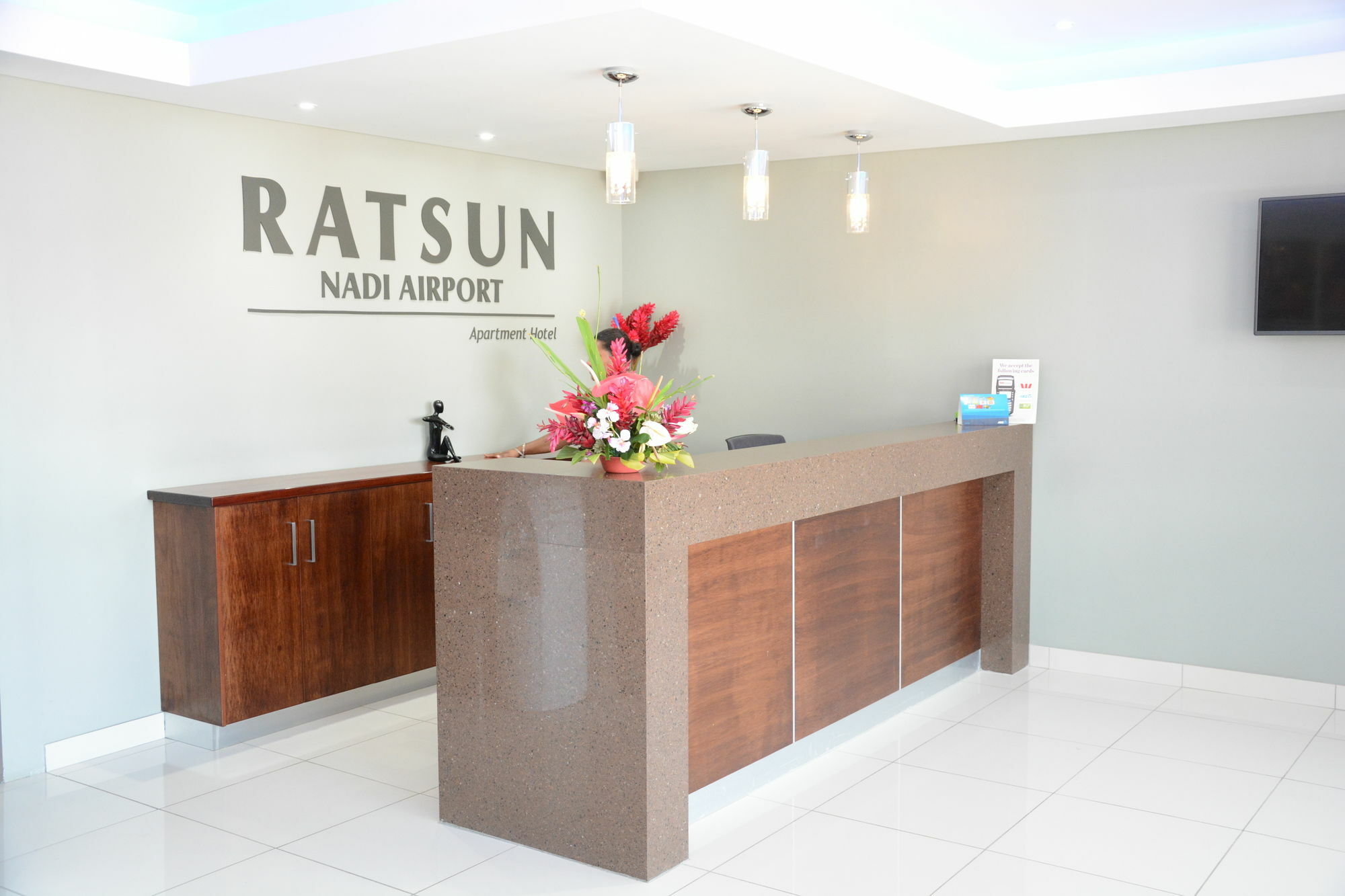 Ratsun Nadi Airport Apartment Hotel Eksteriør billede